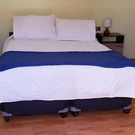 Hostal Apanantor ซานเปโดร เด อาตากามา ภายนอก รูปภาพ